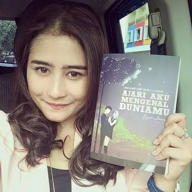 A girl who really loves to work,eat,and love.Simple.Prillvers 3