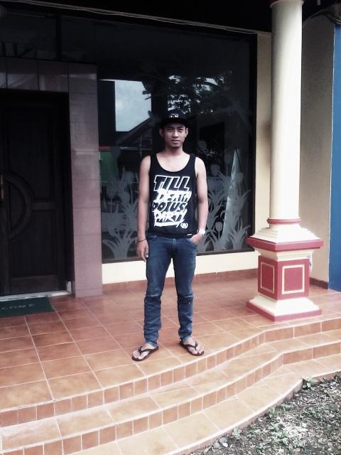 Pelemakkk's profile picture. 081322794859