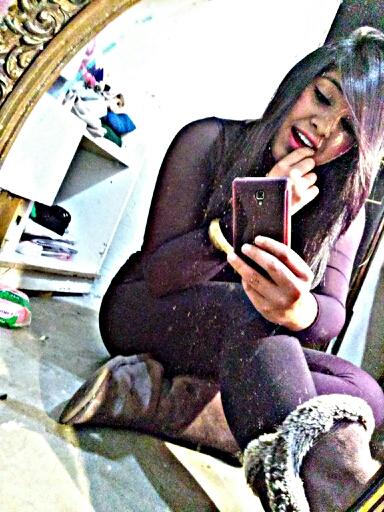 Tuu Dimee Ranaa' & &oo saltoo 
Chikitoo Follow Mee Pleace'♥