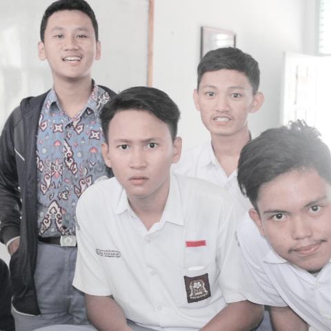 MuhamadFiki9's profile picture. 