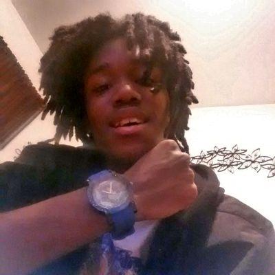 kik dequan15
SnapChat savage_vaughn