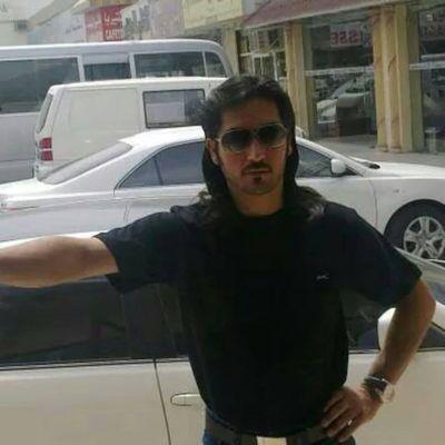 ‏‏‏‏أحقر الرجال من ستغل عاطفة أنثى وحلمها الأبيض ليحولها إلي مزاج له.قطريه وفتخر.