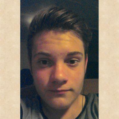 jamesie_xo's profile picture. EPIC