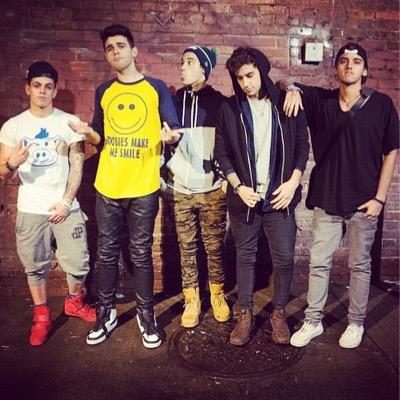 awkwardjanos2's profile picture. Karissa and Maddie!! instagram:Awkwardjanos 2/5 follow.