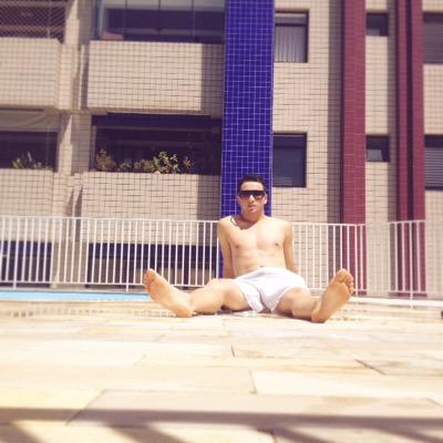 Dreams and God's Plans are unique to each, my smile comes from the love that only God had for me DEUS ✌️