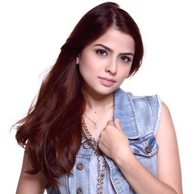 aIexaaiIacad's profile picture. Twin account of @alexailacad✨