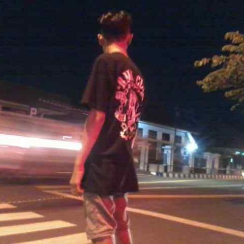 AmirBikull's profile picture. 