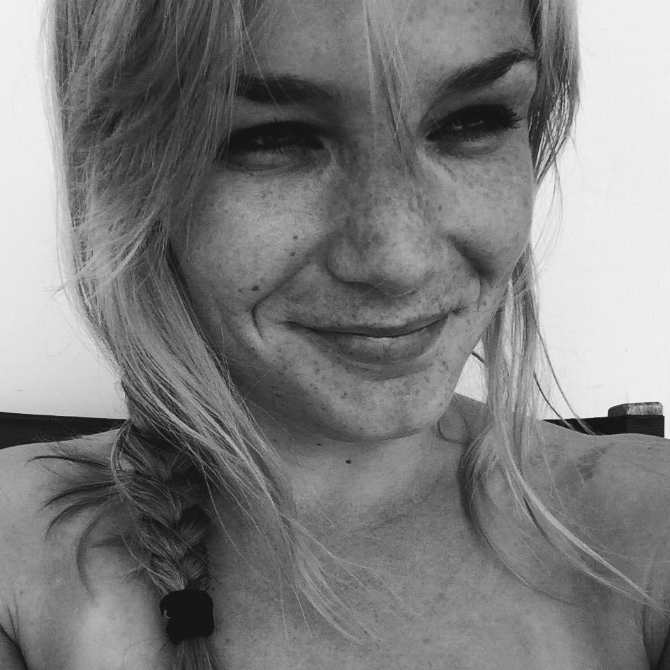 morebymerel's profile picture. Yes! Een Merel die tweet maar niet kan fluiten. Online marketing bij @bol_com