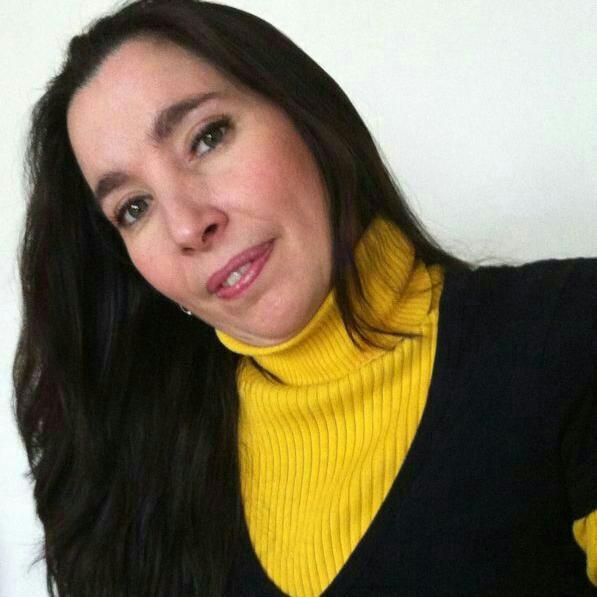 My name is Joelma Lima and I’m your life coach. I like to invite you to a journey of reflection. Acknowledging what might be interfering in your evolution and p