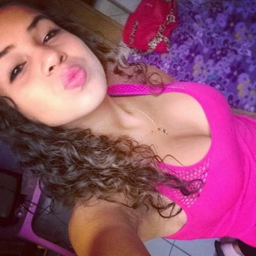 emaanueeli_s's profile picture. É  a alma que precisa de cirurgia. #PrettyHurts