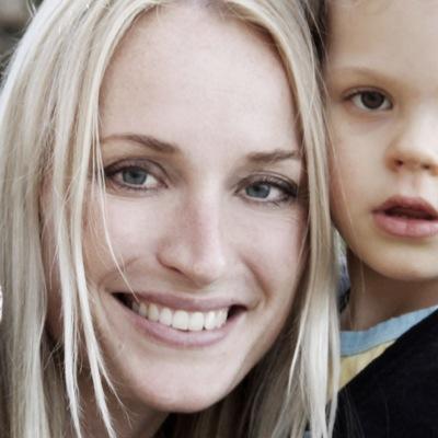 MadamePetra's profile picture. 