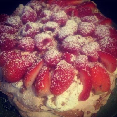 I love baking from Cupcakes to Cheescakes, Biscuit Cakes to Bread. I like to add a sprinkle of magic dust to everything I make!