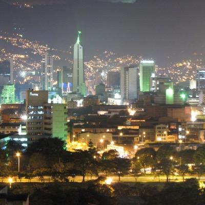 Somos la comunidad de Tuiteros de Medellín-Colombia.  ESTA CUENTA SE ENCUENTRA EN VENTA. Informes: 3133500010