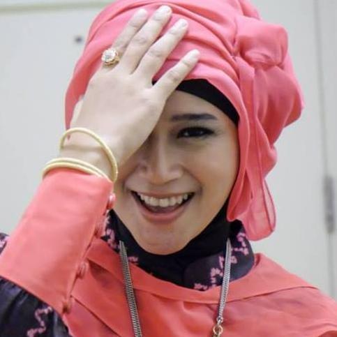 BeryLala's profile picture. @ISMAKES_JABAR