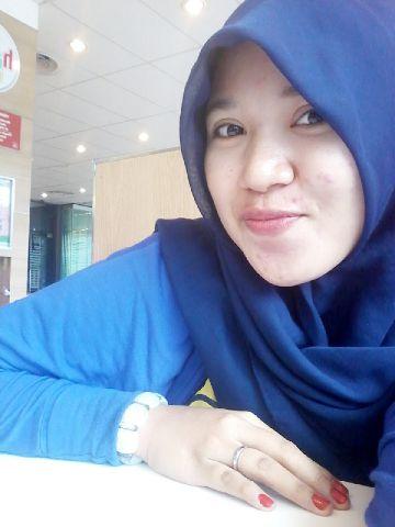 Orang tua'kuu tujuan utama'kuu .. Membahagiakan mereka :)