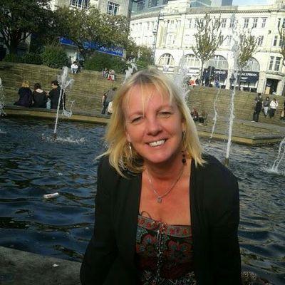 ElsdonMandy's profile picture. 