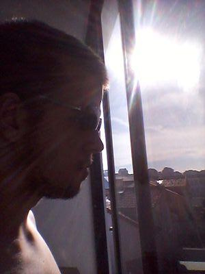 alvarobierzo9's profile picture. De los retales de una vida, sale una canción.