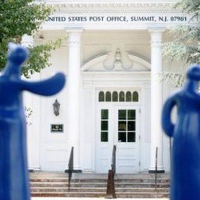 CreativeSummit1's profile picture. Creative Summit is a community of artists living and working in Summit, NJ. 

Joining together to connect, collaborate, and create.