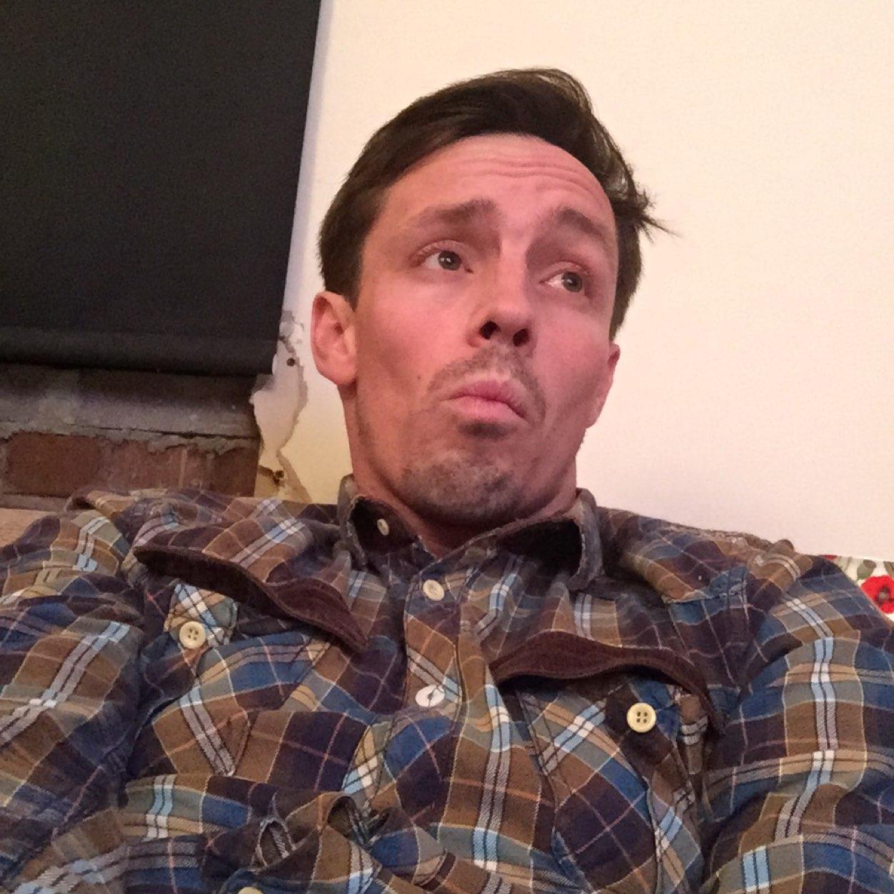 richardrufus's profile picture. KIC - Look after all - Write music and make good soup - That's all it takes