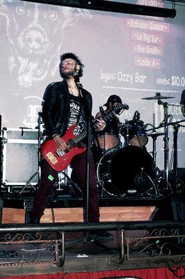 Guitarrista en Di´evans