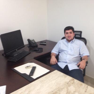 Empresario, politico, e que ama a familia que tenho! São luis, Buriti - ma. Gustavob_aragao@hotmail.com