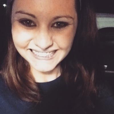 annie_mae12's profile picture. 