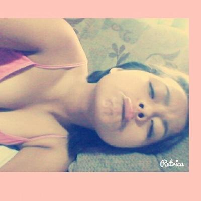 soy alee me encanta dormir,  jugar videojuegos, y sobre todo Sebastian Villalobos ❤️|| soy una pdc || fb:aleeh zamoratey|| instagram alexzamoratey||