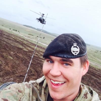Hello I'm Jamie 23 in the army Chelsea fan and off my head quite abit just don't take life to serious ha