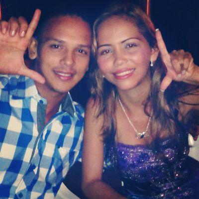 Naci el 28 de septiembre del 1995 vivo palmar de varela atlantico soy de una familia humilde saludes a todos me gustan las mujeres......