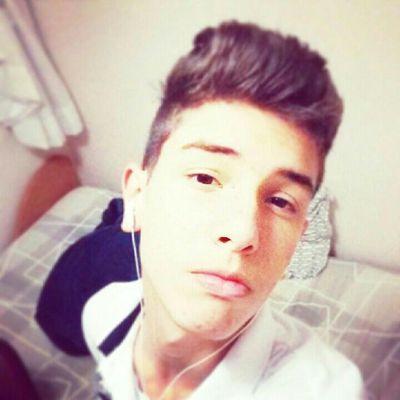 19/10/1998
whats: 11960274951