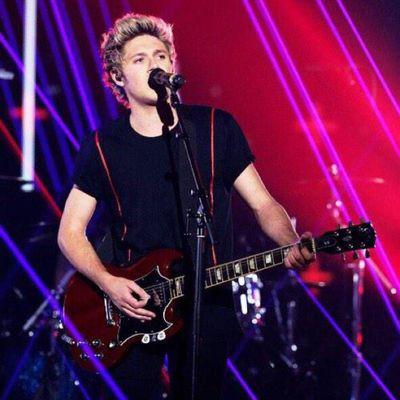 idc_really1's profile picture. FREE FOLLOW :)) @winterxnarry & @perfectxselenur