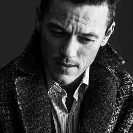 Fansite en español sobre el actor británico Luke Evans. Visita nuestra web para estar informado sobre él con todas sus noticias, fotos y proyectos.