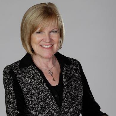 Carol Lotz, Sales Rep 
Royal LePage Niagara R.E. Centre         Direct 905.329.5689             Office 905.937.6000 email:lotz@royallepage.ca