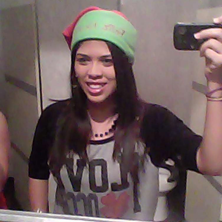 @justinbieber : Let's make the world better. 
I @AdrianaBieberM : always with you *__*