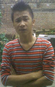 Susahnya jadi orang ganteng,tp susah di jalanni