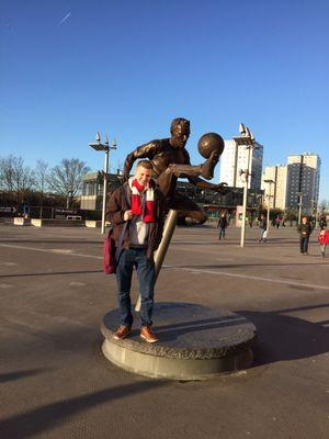 Dial1886Square's profile picture. 