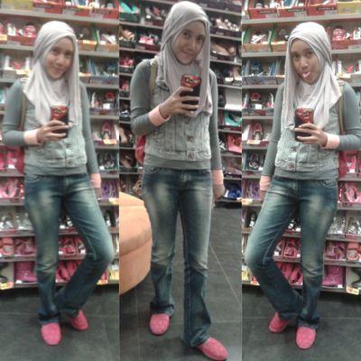 A wife, A Mom, I love Allah&I love life and peace || Behind R♥