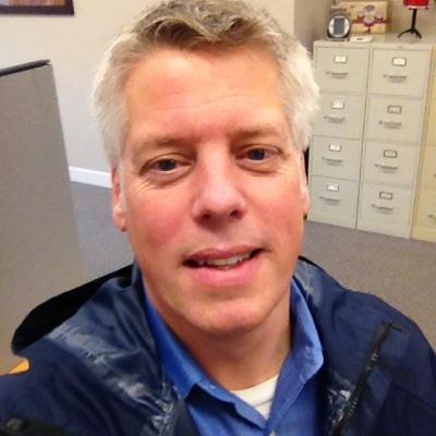 Live in Bellingham, Wa. Husband, father of two Gonzaga grads. Own and operate Hamlet Hotel located in the entertainment district downtown Bellingham, WA