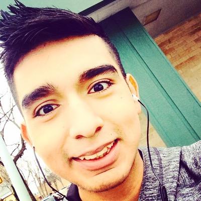 Soccer player ⚽️| Mexican | class of '15 | outgoing | love to have fun | ill follow back | demi lovato is bae | im real not fake like da rest of yall