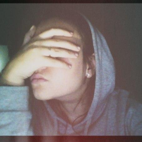 Я очень ревнивая, а еще эгоистка, и собственница. Когда я общаюсь с человеком, мне подсознательно хочется, чтобы он никому больше, кроме меня, не оказывал внима