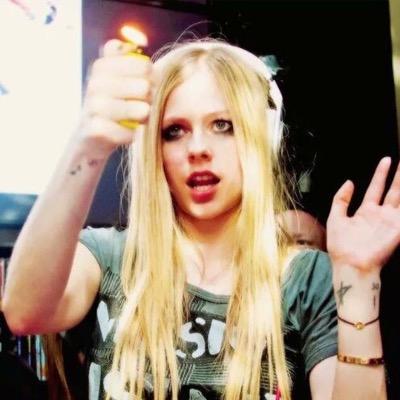 Little Black Star for life ★❤️ When will you realise? Baby,I'm not like the rest.