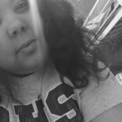 16 Years Old 
Love Reading
Follow Me I'll Follow Back(: 
Belieber, Directioner & 5sos Family(: 
#Cenation :3