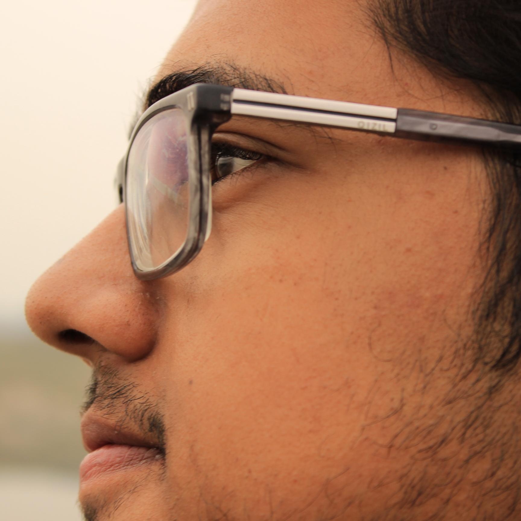 All the world’s a stage! Works in Brand Management atNestle during the day and turns into a creative soul at night. Alumnus : IIM Ahmedabad, IIT Kharagpur.
