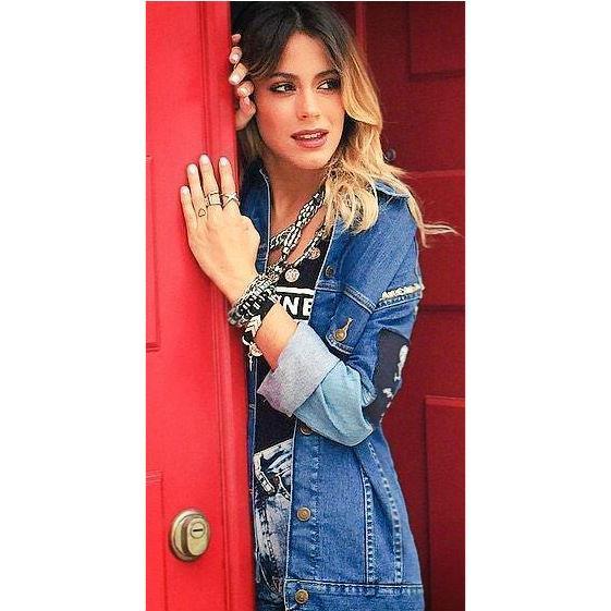 »Tini me hace feliz« ❝Violetta es solo su personaje, ella se llama Martina❞.