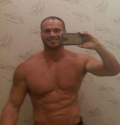 praising God an enjoying life  , fitness is my lifestyle  , take life on life's terms , keep it simple  :)))