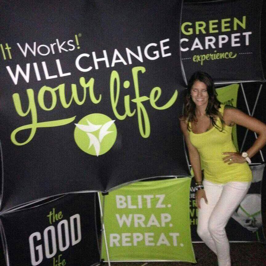 Fitness. Clean Eating. Planning Parties. Traveling. Baking. Dressing Up. Believer. #ItWorksGlobal.  IG: @Shelby_IWG http://t.co/jiTJkFE0c0
