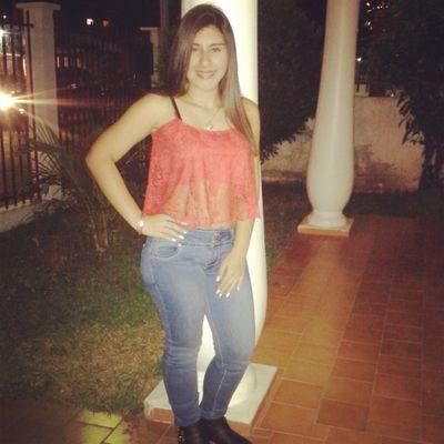 20. #YoSoyVenezolana. UCEVISTA y Futura Contadora de la República. Instagram LBGOMEZ24. VINOTINTO♥