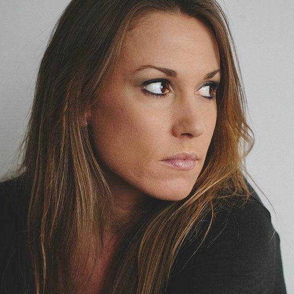 lyndsayundseth's profile picture. Wedding and lifestyle photographer