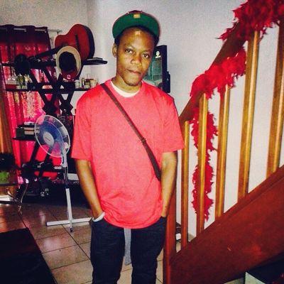 tinaykyandrew1's profile picture. 