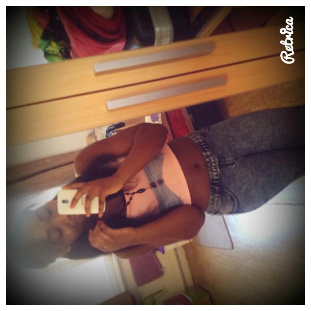 Olivijana04's profile picture. 